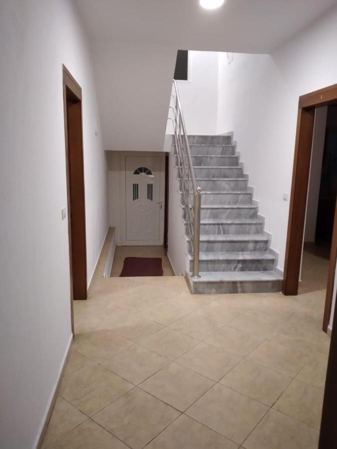 Doçi Appartement Velipojë