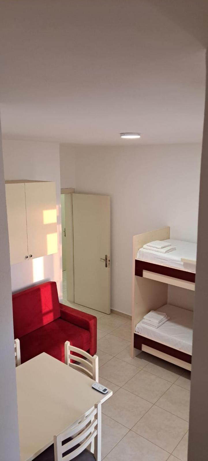Doçi Appartement Velipojë